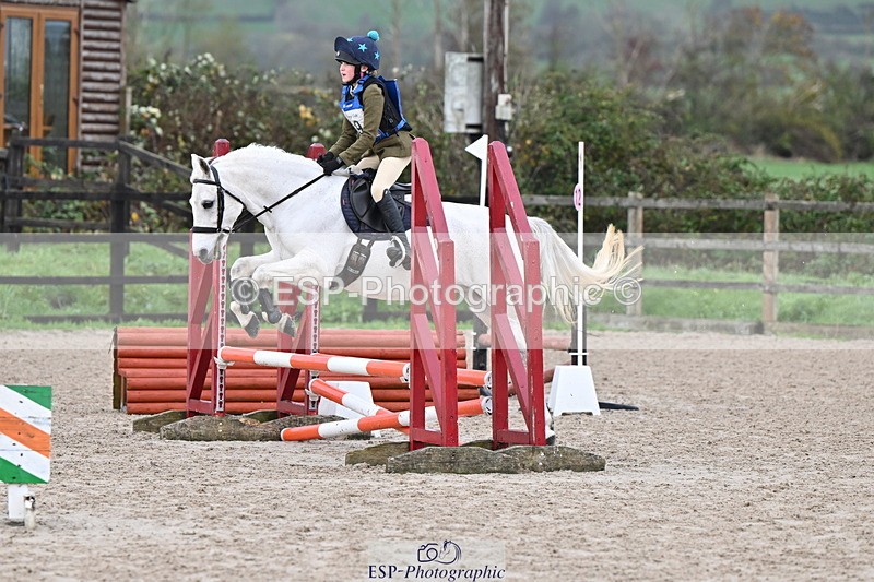 251109A-150518-01139 - Cls 06 60cm SJ