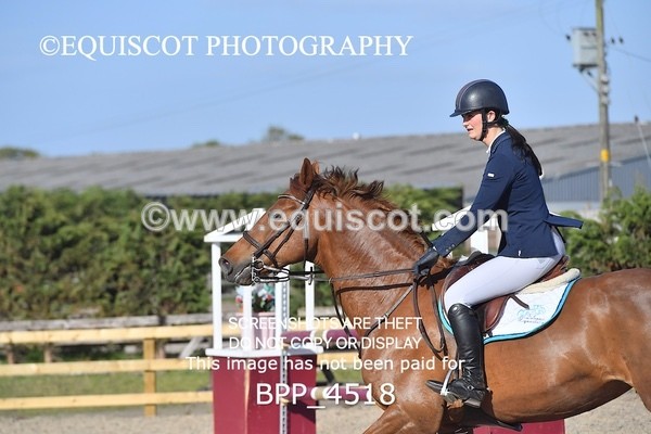 BPP_4518 - CLASS 9 Senior Newcomers/ 1.10m Open