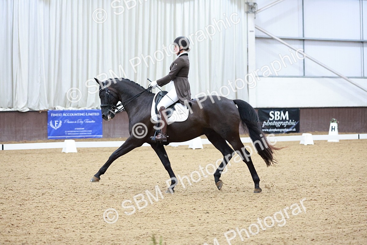 SBM_021301 - Class 14 - FEI Grand Prix - 17.40-18.34