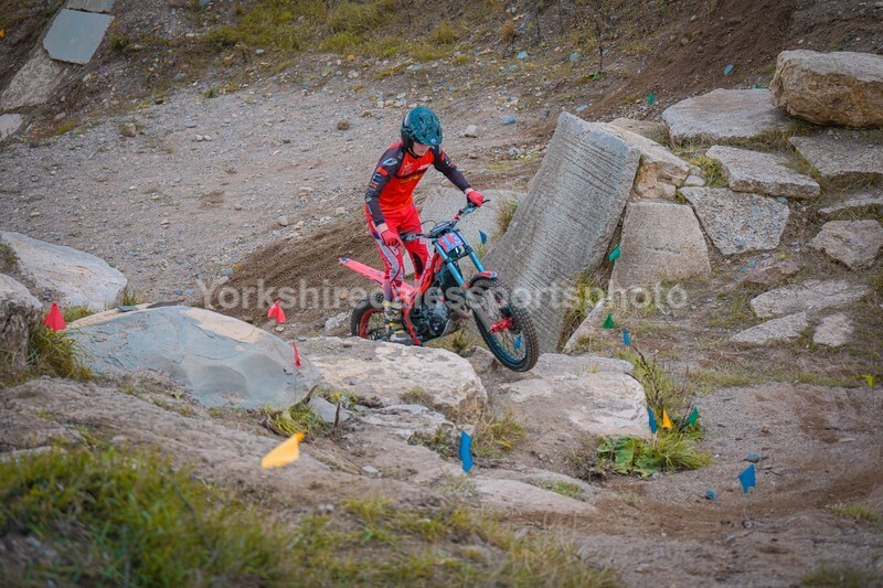DSCF2030 - Ripon MC Summer series Main - 27/09