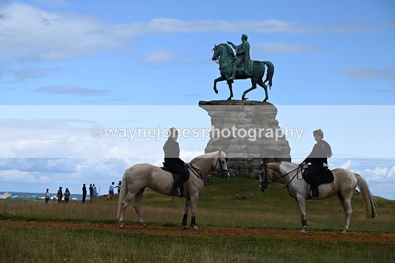 DSC_8475 - Time at Statue 13:52 to 14:33