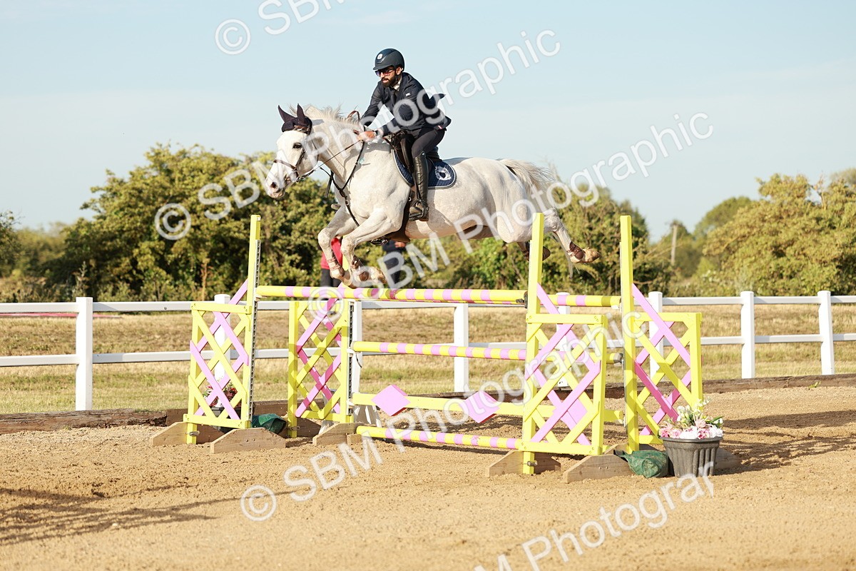 SBM_009008 - Class 6 - National 1.30m 1.40m Open Handicap