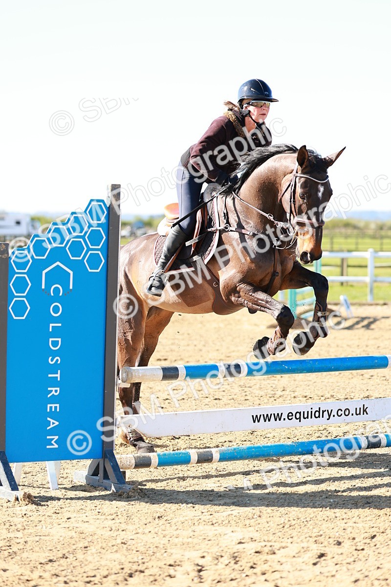 SBM_000422 - Class 1 - Clear Round