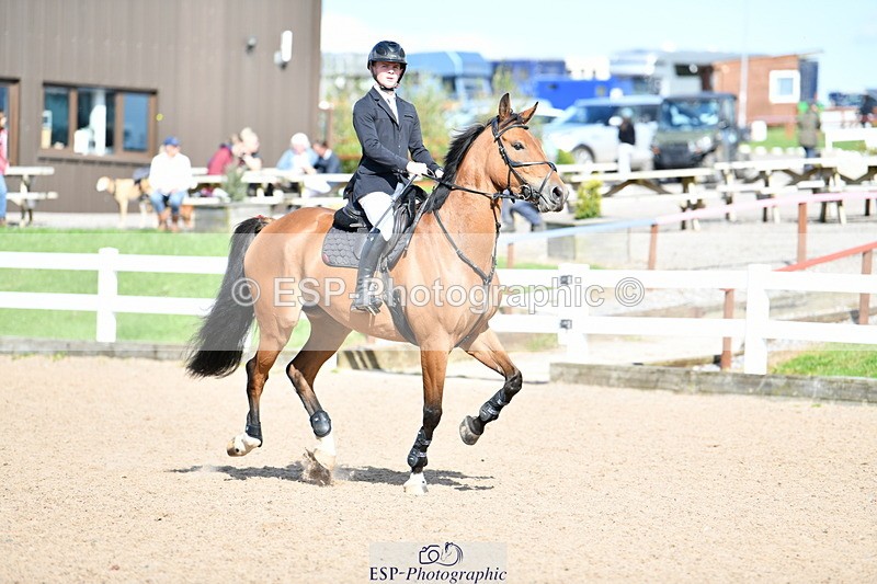 240913A-145354-04786 - Cls 25 1.10m Amateur Qualifier