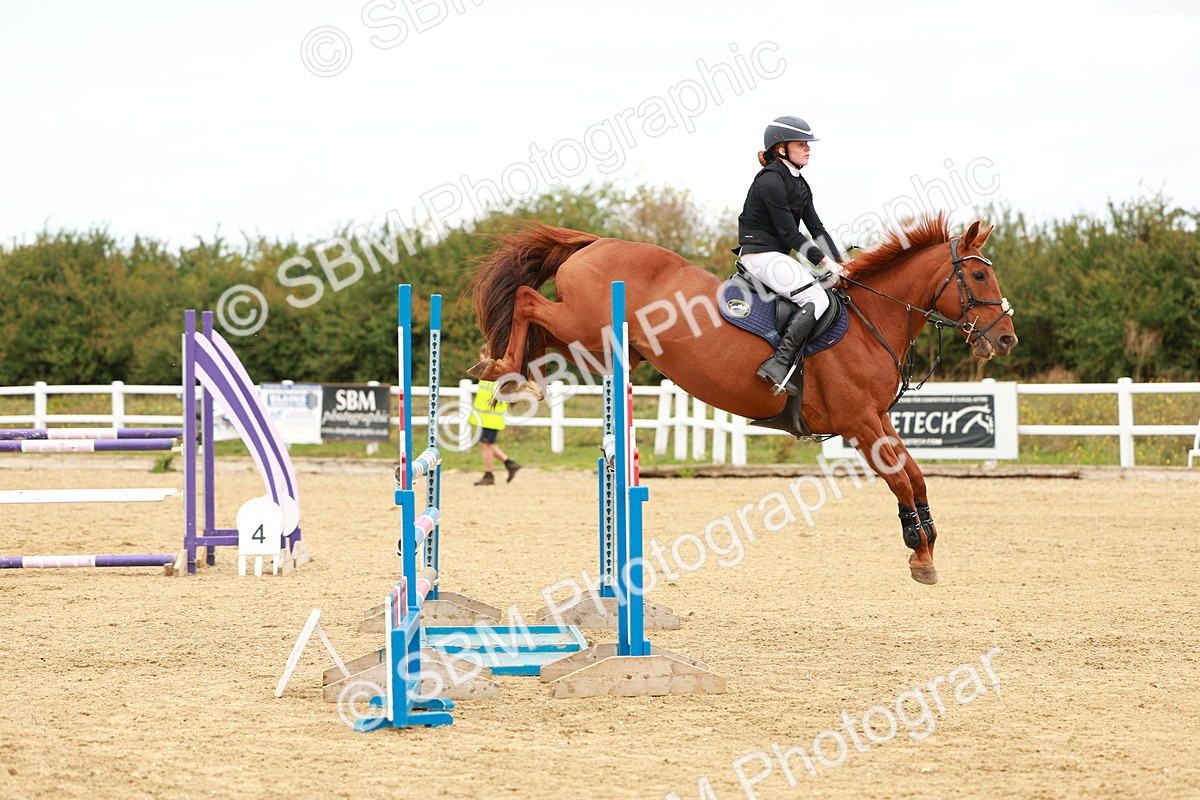 SBM_001588 - Class 4 - Senior Newcomers - 1.10m