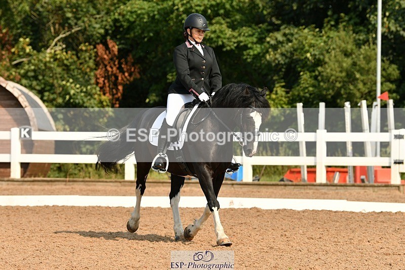 250817-102905-07885 - 169-Amber.HeywoodWalena.Rockocoko