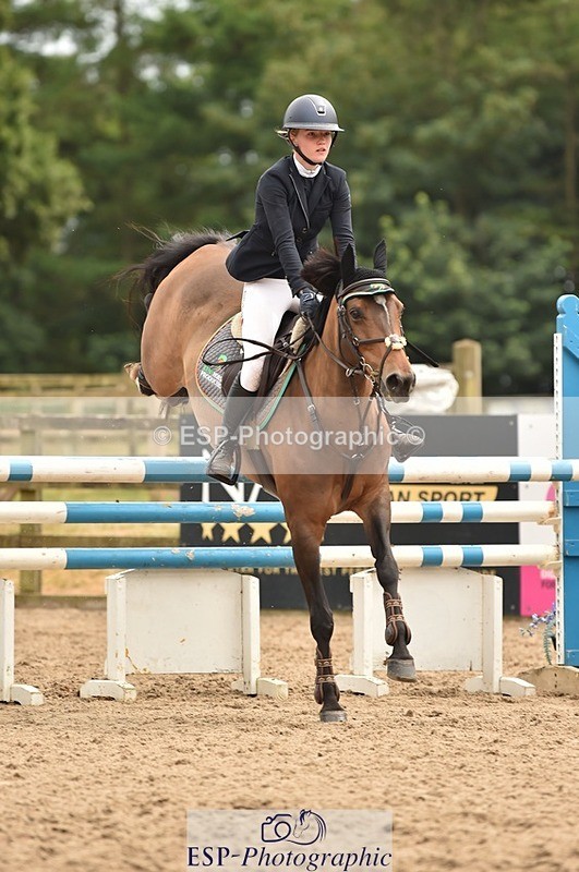 230618-144258-12970 - Cls 25 Pony Foxhunter & 1.10m Open
