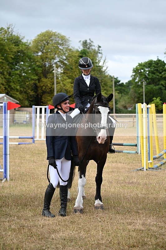 WJ6_7621 - Class 9 Tack and Turnout