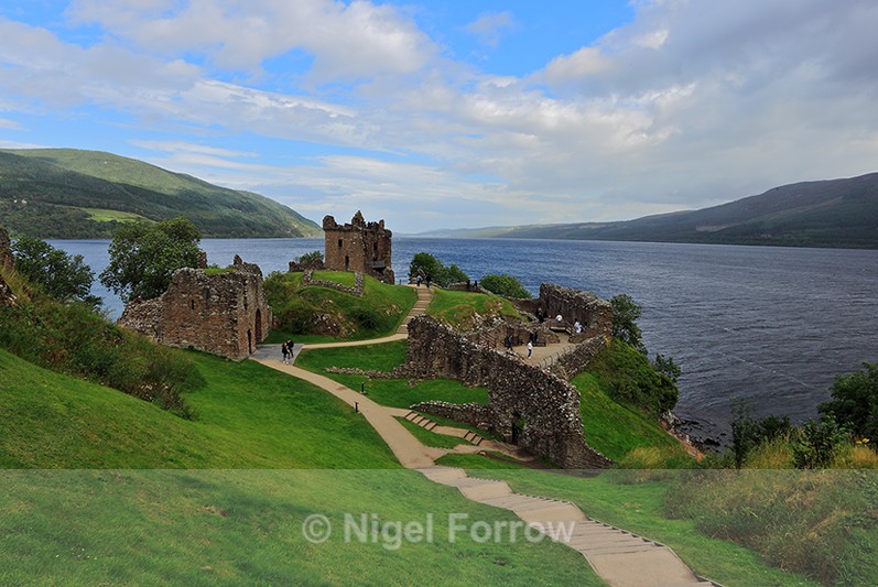 Urquhart Castle & Loch Ness - Scotland