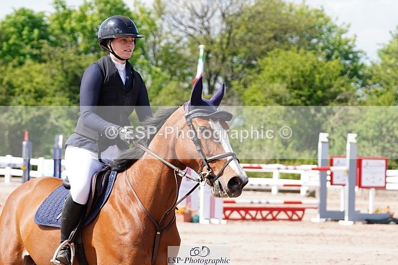 250427-113338-16251 - Cls 4 - 2 Star Small Tour