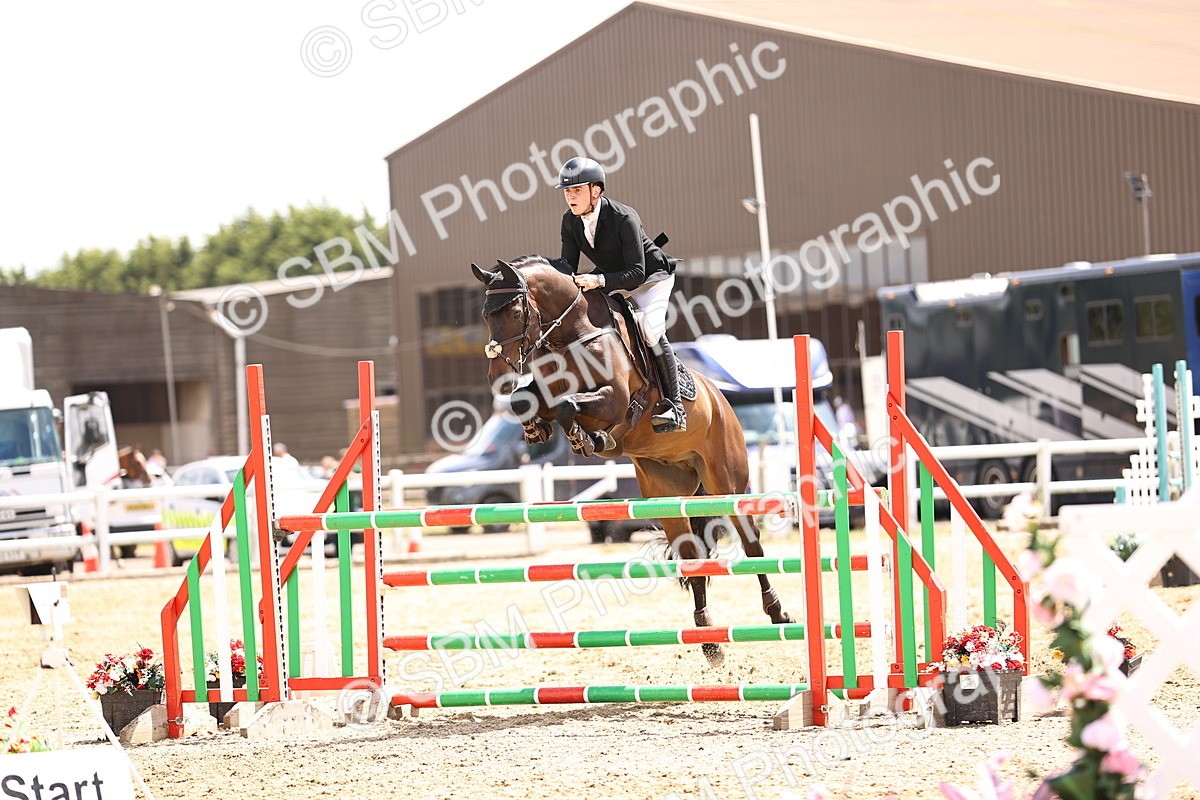 SBM_003830 - Class 22 - Senior Foxhunter 1.20m