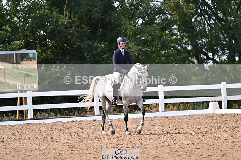 250816-145116-05464 - 149-Sophie.HawkeRAINBOW.DREAM