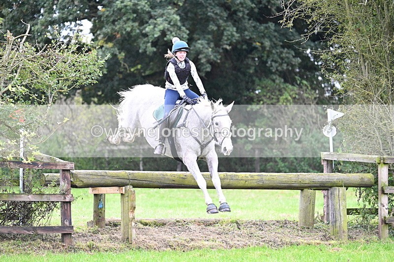 WJ7_1948 - Time at Photographer 13:13 to 13:26