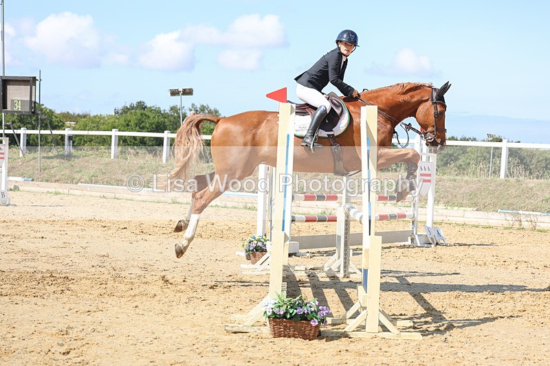 3E7A1072 - Class 4: Senior British Novice/90cm open