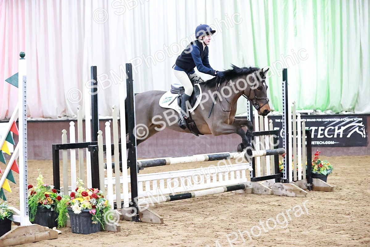 SBM_000025 - Class 1 - Pony Intro 70cm