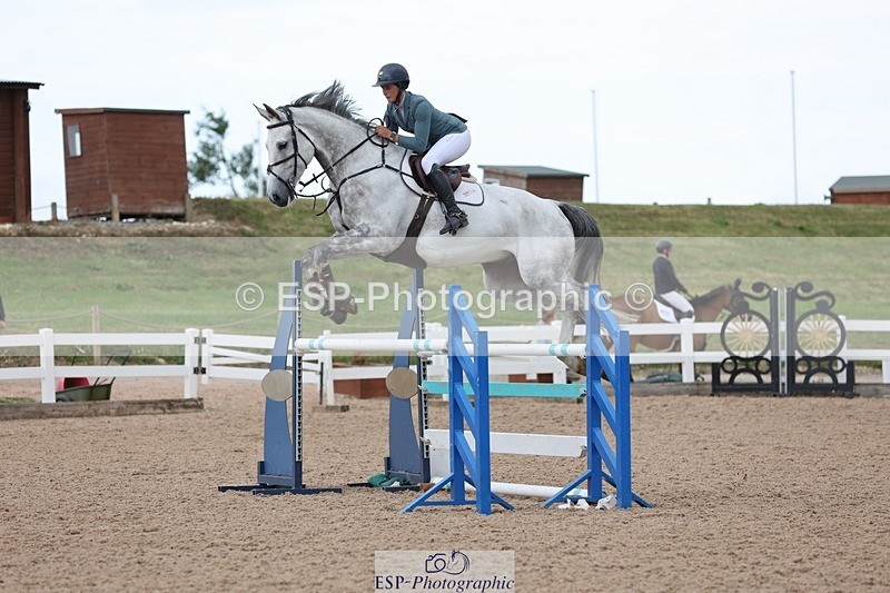 250625-151155-01335 - Cls 6 Foxhunter and 1.20m Open