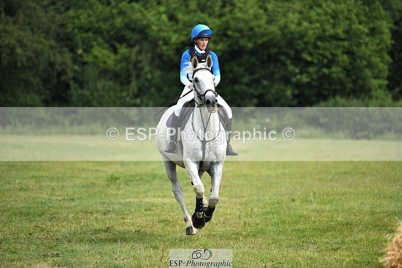 230625-100512-00979 - XC 90cm 9.45 to 11.00