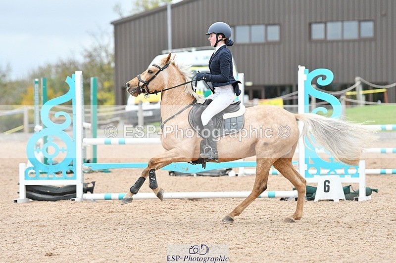 251026-142322-03327 - Cls 29-32 All 128cm 138cm Classes