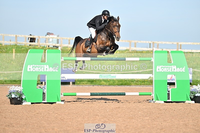 240510A-171831-09430 - Cls 24 National 1.40m Open