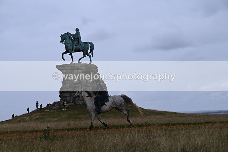 DSC_8261 - Time at Statue 13:52 to 14:33