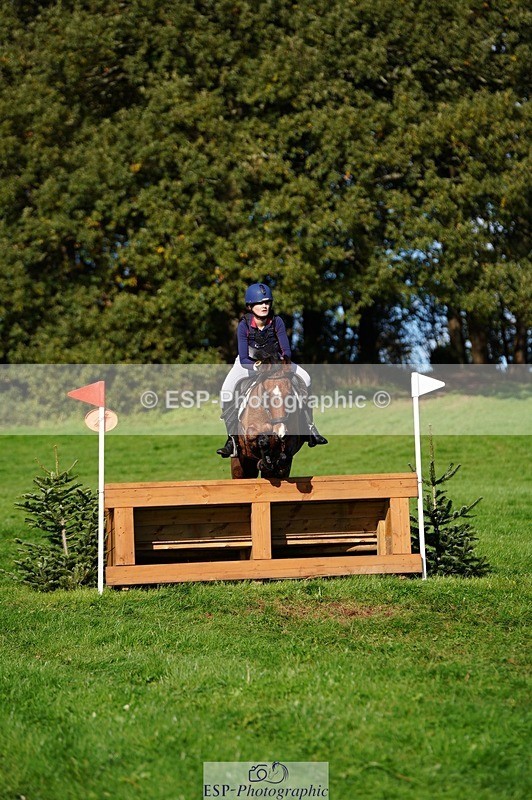 241026-125934-13595 - 450-Erin.Dovey-MONEYHILLS.PAGEANT