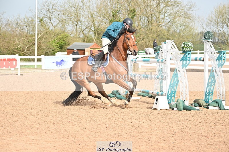 240407A-100247-04514 - Cls 26 National 1.30m Open