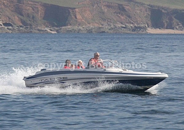 090927 TAHOE IMG_9190 - Motorboats - Open