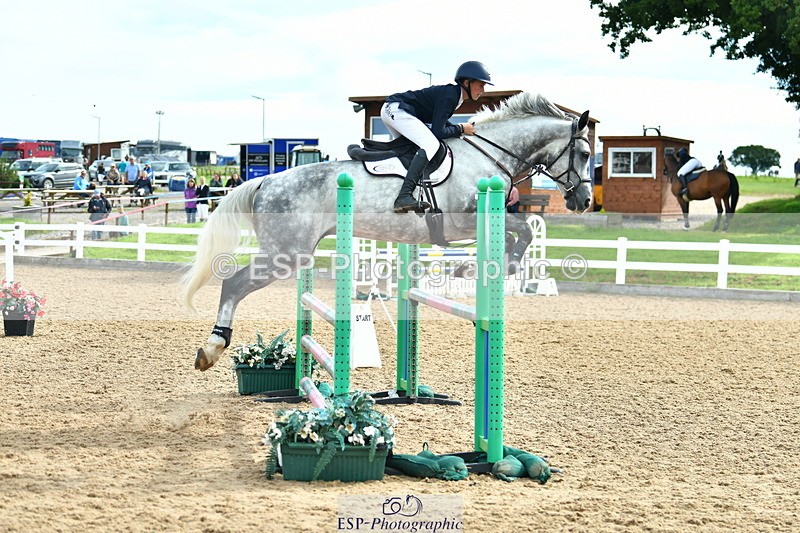 230813A-100914-11350 - Cls 40 A&B Senior Discovery & 1m Open