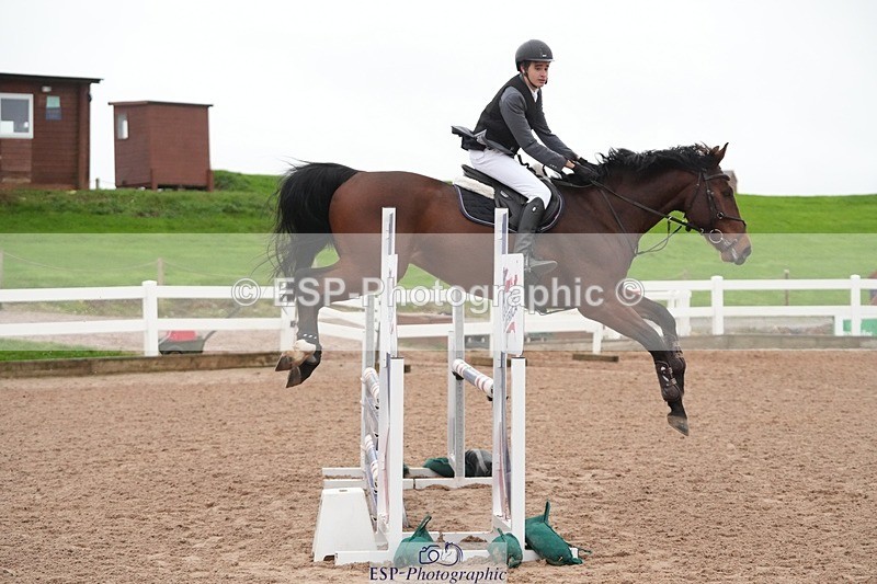 251109-083532-03035 - Cls 15 British Novice and 90cm Open