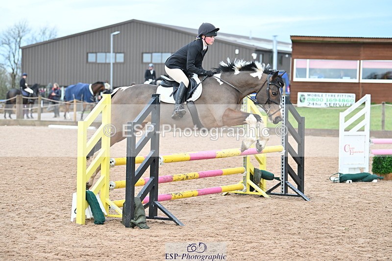 231203A-111632-00776 - Cls 16+17 Club and Schools 80cm