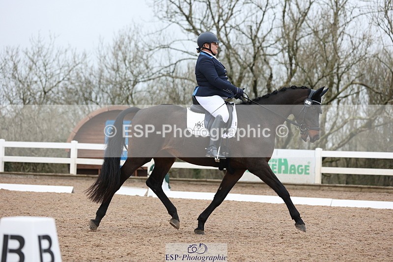 240121A-121204-01420 - Cls 12 Music Medium