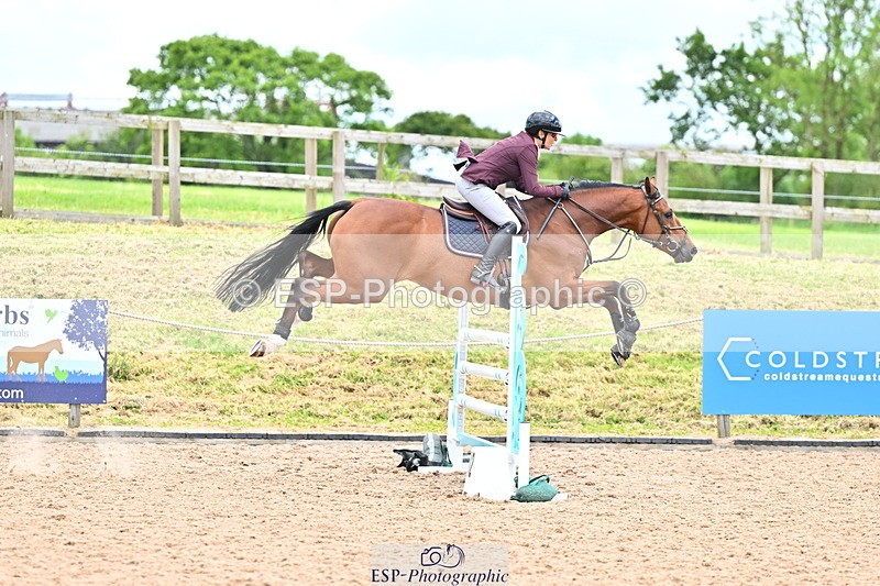 240608A-125037-02404 - Cls 4 Snr Newcomers and 1.10m Open