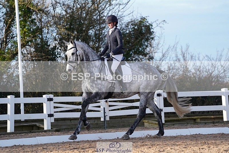 241214-152006-02146 - 128-Jess.Elliott-MGH.Cassira