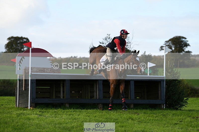 251024A-152318-13802 - C-238-Louisa.Lockwood