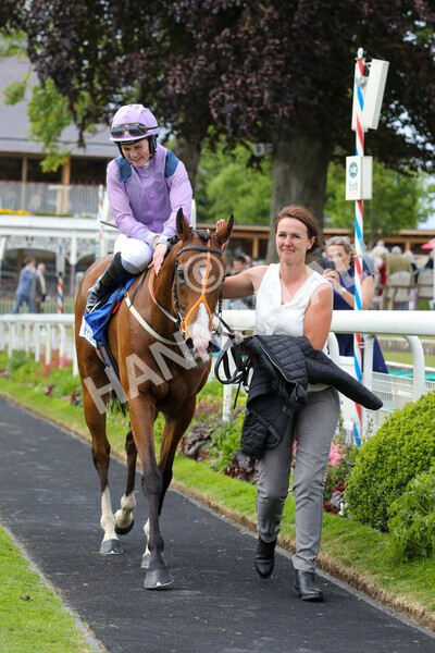 yr11062022r8-36 - Race 8 5.25pm Clean up with PPS Stakes
