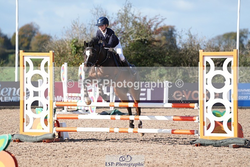 251025-130830-00483 - Cls 9 Pony Winter Discovery and 90cm
