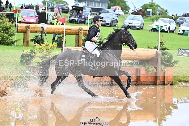 240526-140244-23691 - 445-REGAL_BOUNTY-Felicity_Ward