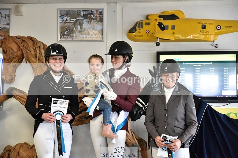 250215-153834-04517 - Medium Gold Presentations