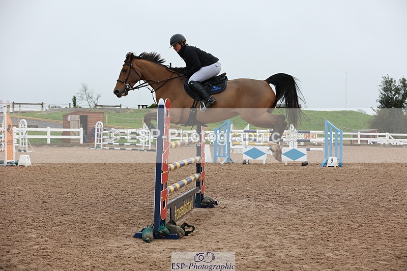 231112A-144129-04947 - Cls 21 Foxhunter & 1.20m Open