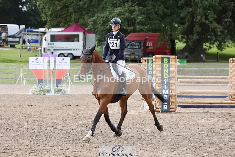 240804-170009-17180 - 721-Katie_Corbin-SPORTSFIELD_U2