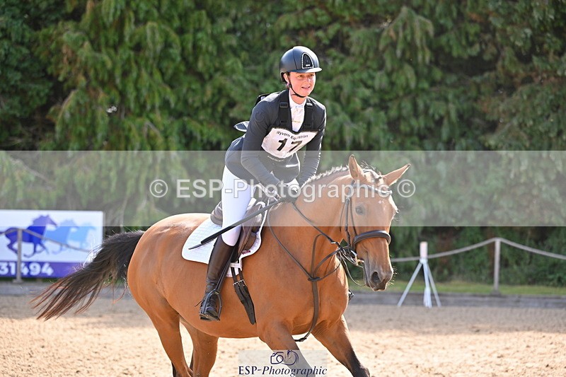 250802A-103627-00638 - A-017-Sophie.Vicary-ENGELIQUE.O