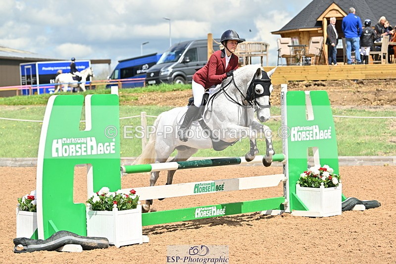 240504A-115428-01342 - Cls 3 Pony Discovery & 90cm Open