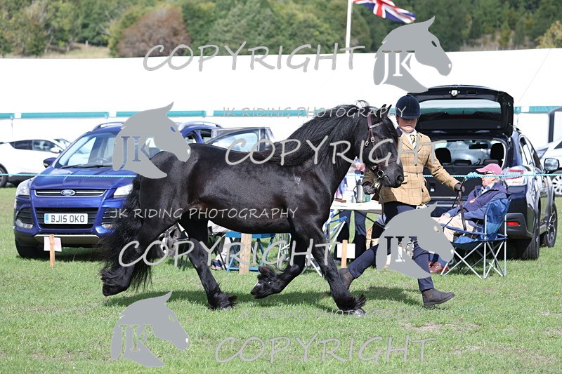 APP_2805 - Class 10a/b M&M in hand