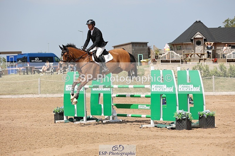 250725-135638-03119 - Cls 3 Snr Foxhunter