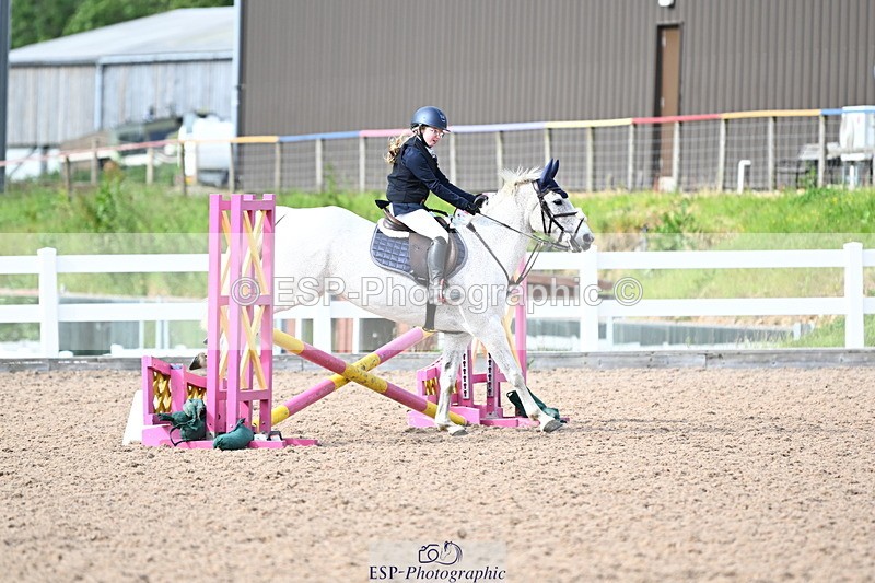 240611A-172451-00553 - 70cm