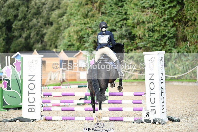 251004A-162053-02042 - Classes 10 & 11 80cm