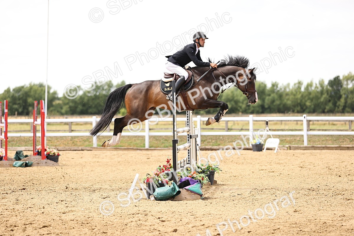 SBM_010595 - Class 9 - Senior Foxhunter - 1.20m Open