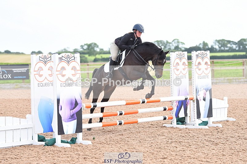 230711A-164828-00090 - 70cm