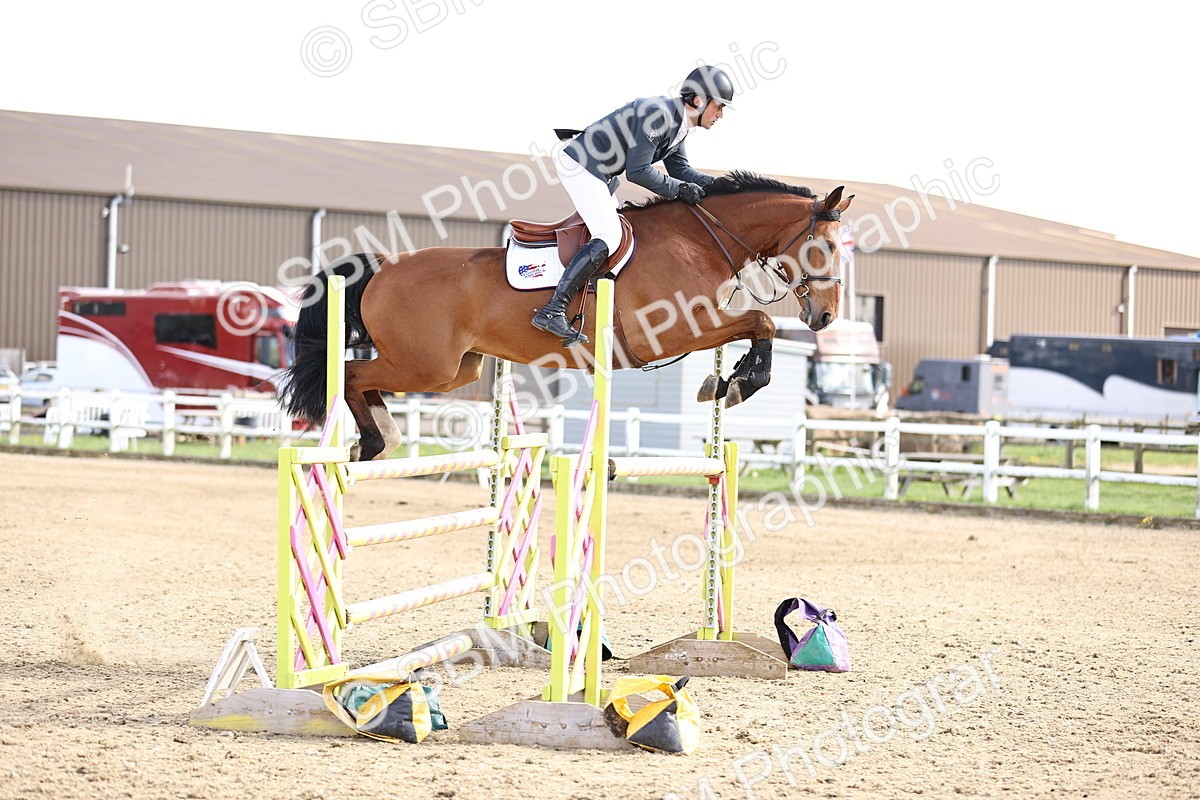 SBM_004820 - Class 19 - Senior Foxhunter - 1.20m