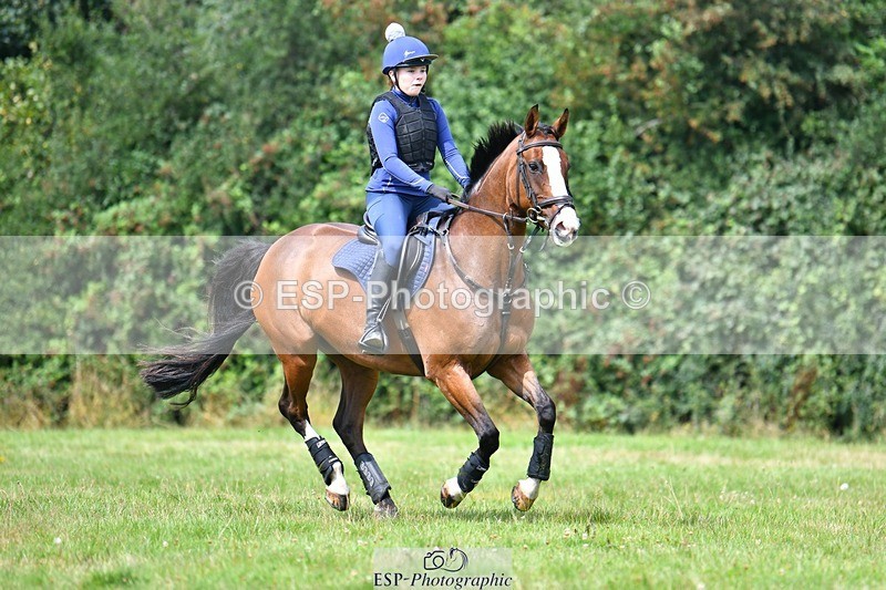 230817-132730-02921 - Abbie's 1st Group - XC